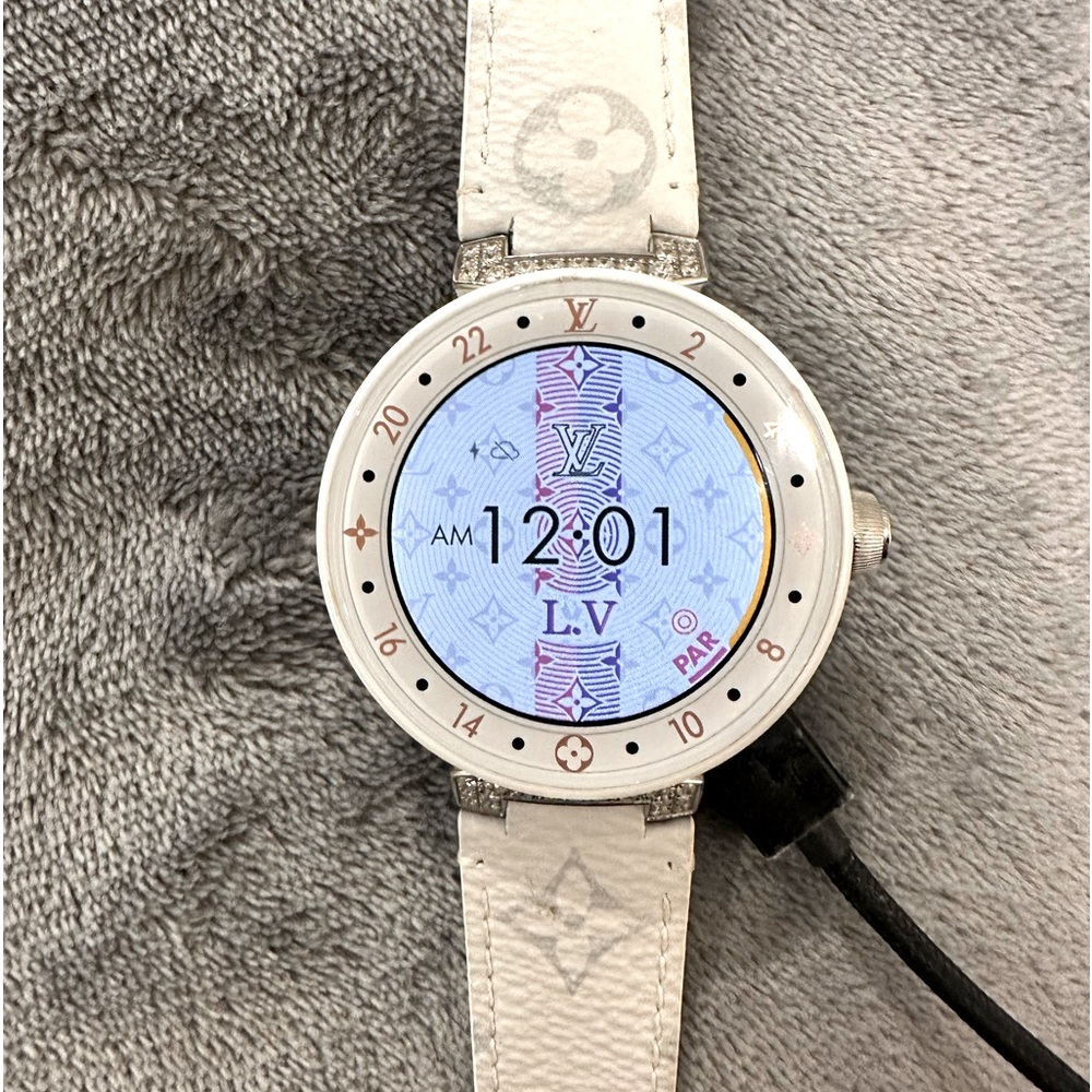 Louis Vuitton Tambour Horizon Smartwatch Diamond